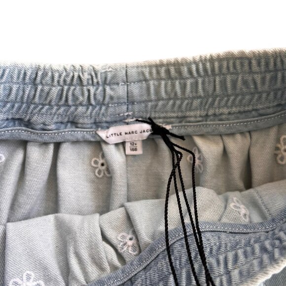 NWT Little Marc Jacobs Light Wash Denim Skirt With Daisies 156 - Picture 4 of 7